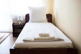 Хостелы Hostel Odorhei Одорхею-Секуеск Кровать в общем номере с 4 кроватями-3